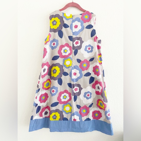 Mini Boden Floral Dress with Beading Size 11-12 - Picture 2 of 7